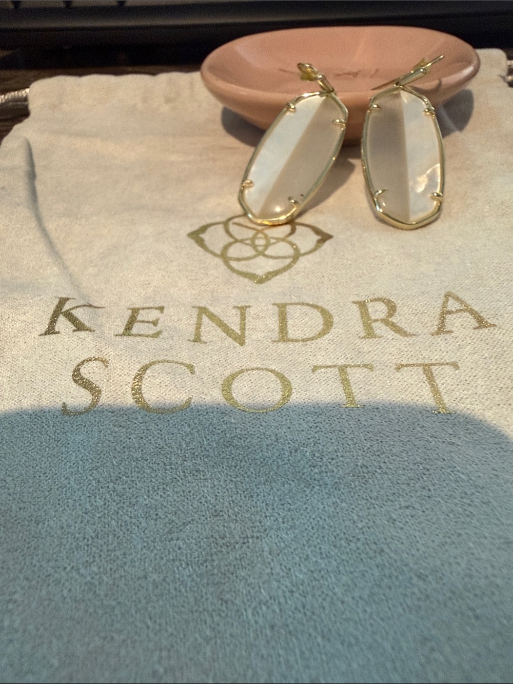 KENDRA SCOTT Elle Intarsia Drop Earrings